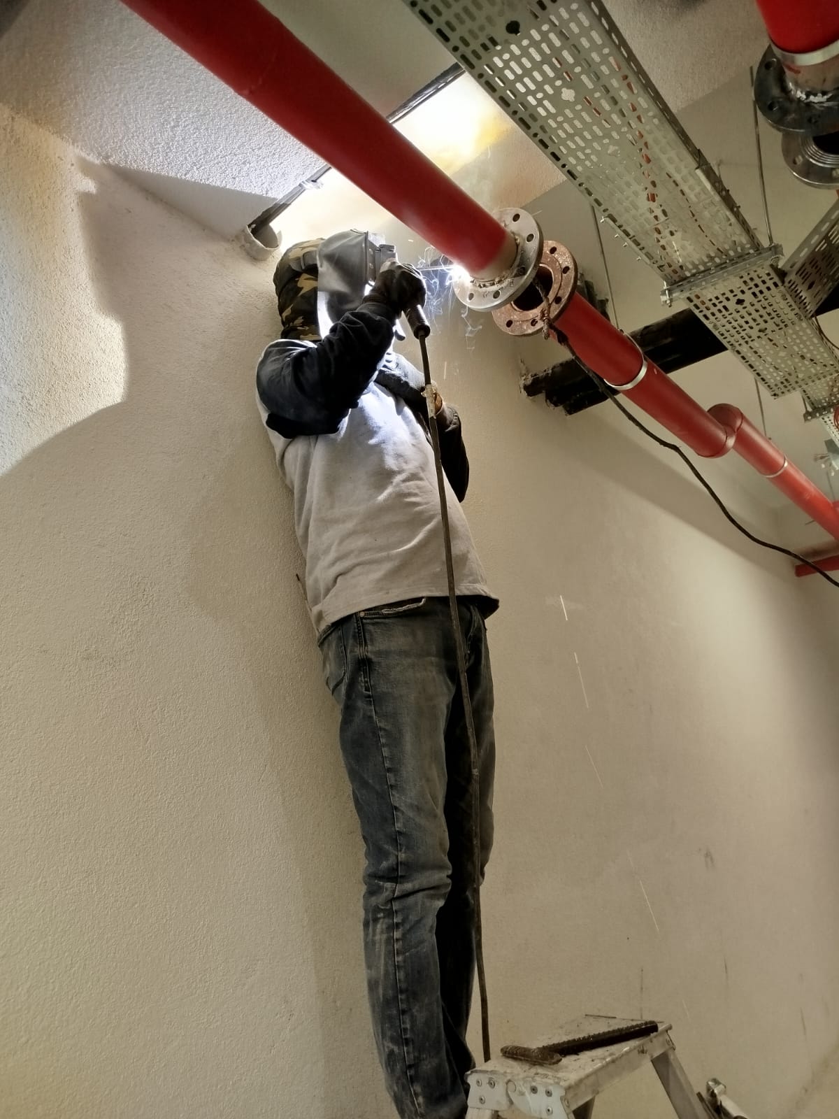 Kardeşler Tesisat Logo